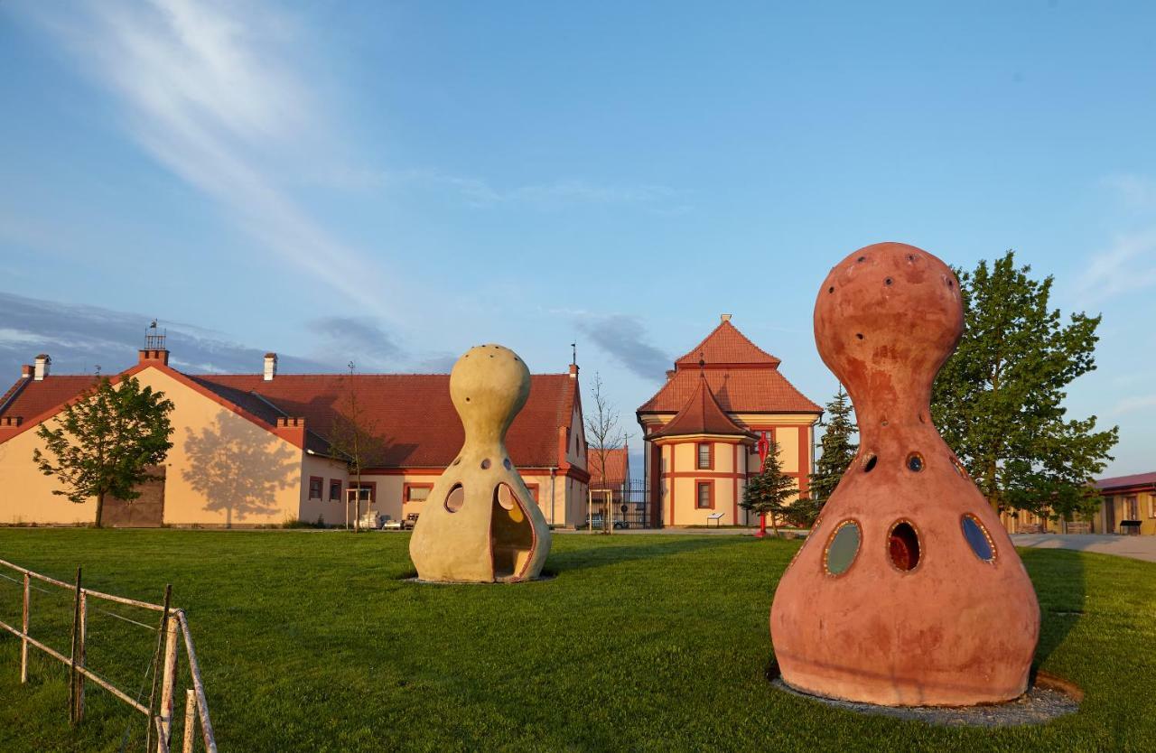 Residence Safari Resort - Bison Lodge Borovany  Екстериор снимка